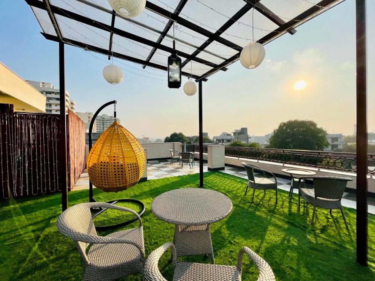 Bluo Studio5 Golf Course Road - Gym, Terrace Garden คูร์เคาน์ ภายนอก รูปภาพ